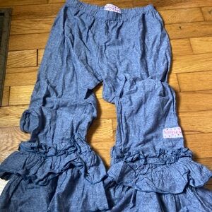 Adorable Ruffle Girl ruffle pants